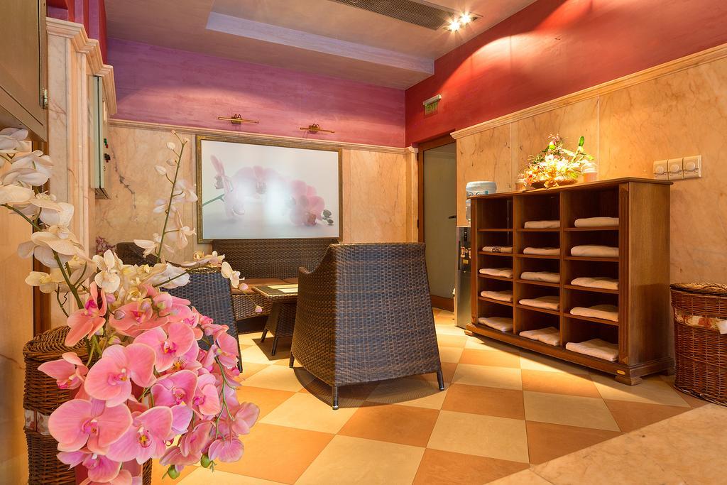 Hotel Club Central Хисаря Екстер'єр фото