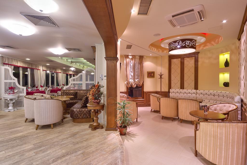 Hotel Club Central Хисаря Екстер'єр фото