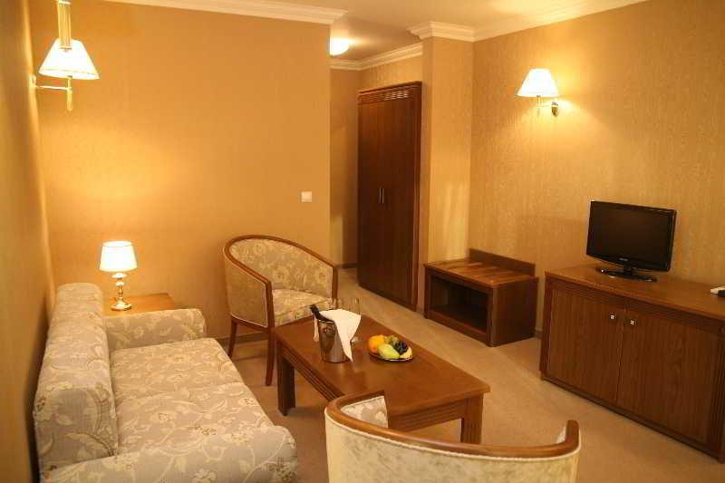 Hotel Club Central Хисаря Екстер'єр фото
