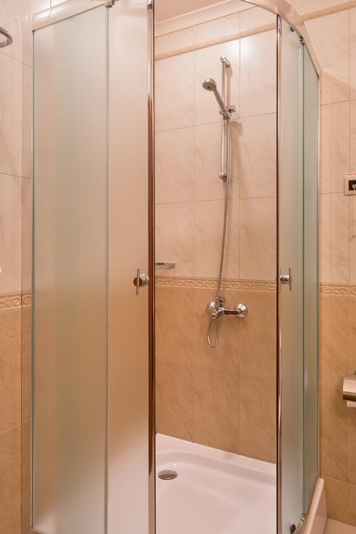 Hotel Club Central Хисаря Екстер'єр фото